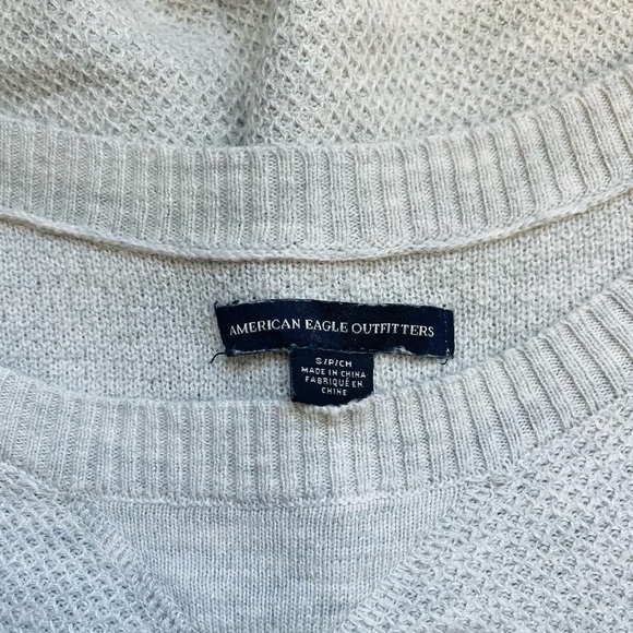 American Eagle Light Gray Waffle Knit Pullover Sweater Small Women’s - Picture 8 of 10